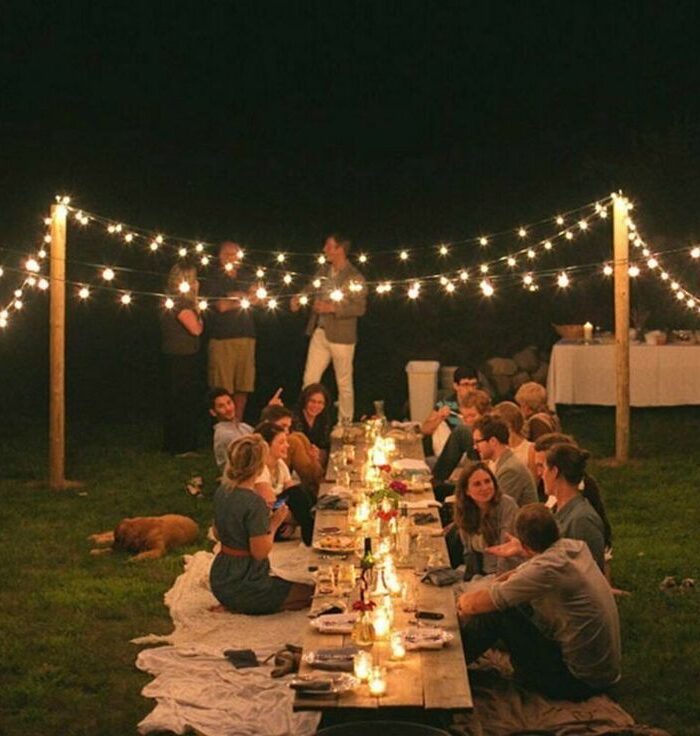 Easy Ways to Host a Cozy Outdoor Party this Fall