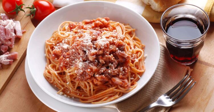 Spaghetti For Your Dinner Party - The Hostess Coach